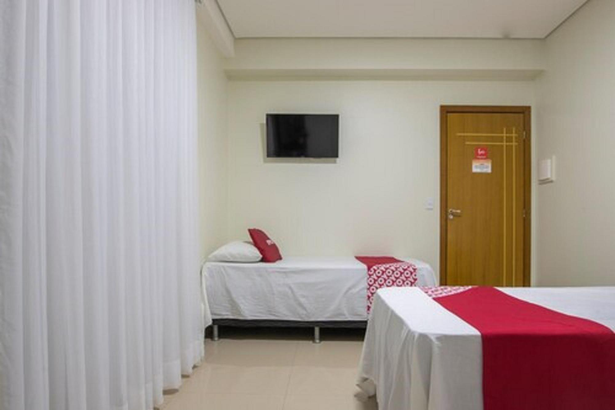 Oyo Tropical Confort Hotel, Brasilia Sao Sebastiao  Esterno foto
